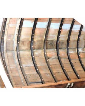 rivets en cuivre pour les membrures d'un bateau en bois