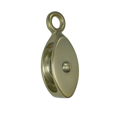 Small brass block for 6 or 10mm ropes Small brass block for 6 or 10mm ropes
