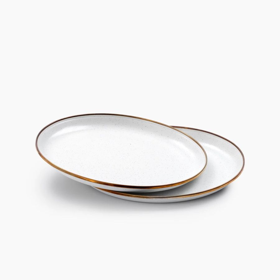 Assiettes plate 28 cm blanches émaillées et bordure bronze Assiettes plate 28 cm blanches émaillées et bordure bronze