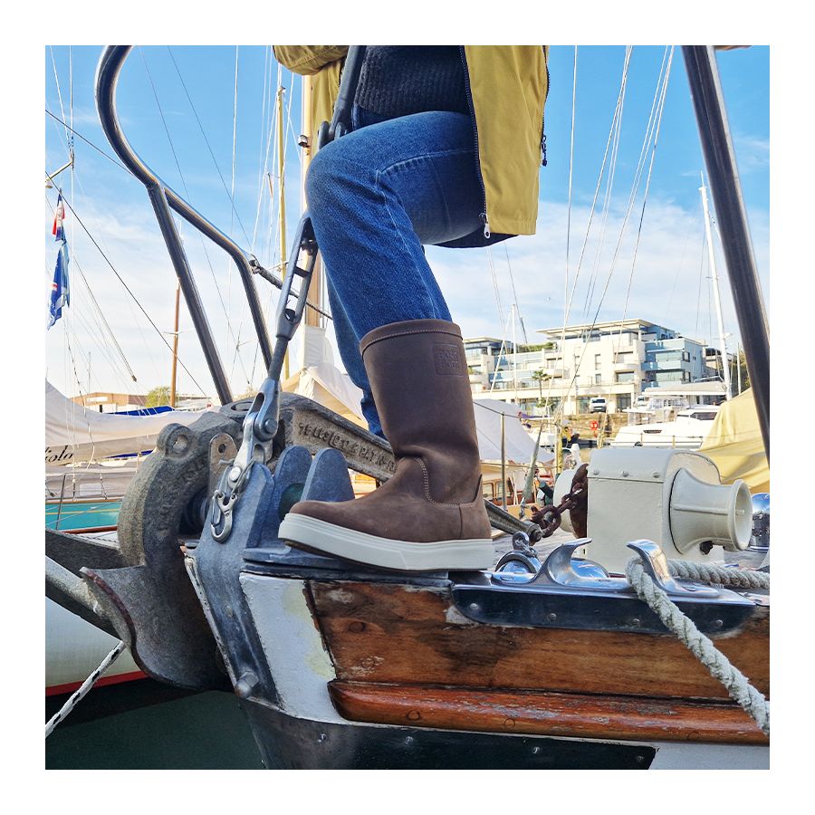 Bottes de navigation hautes marron en cuir Boat Boot – Confort et élégance pour la mer