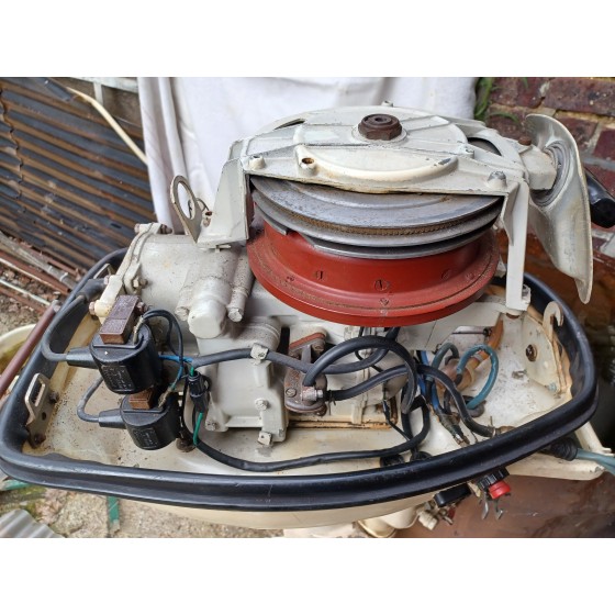 A donner / Moteur 25Ch de 1965