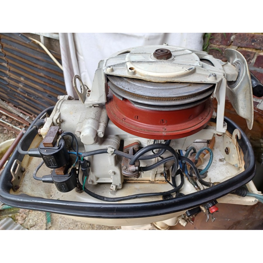 A donner / Moteur 25Ch de 1965
