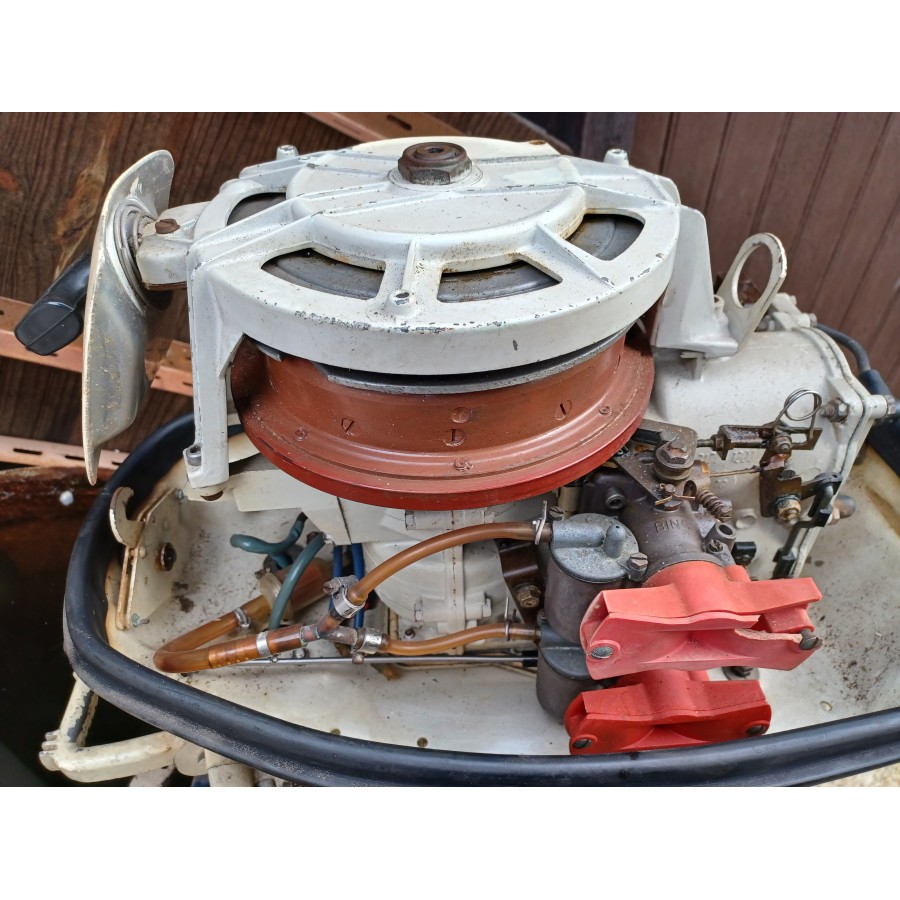 A donner / Moteur 25Ch de 1965