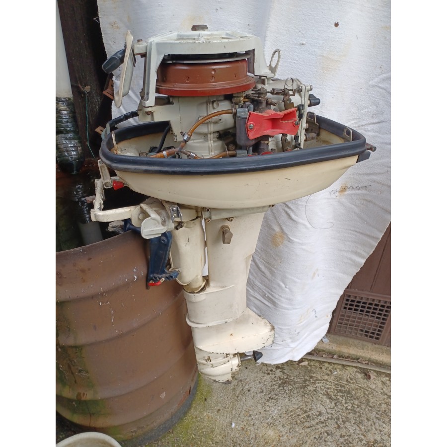 A donner / Moteur 25Ch de 1965