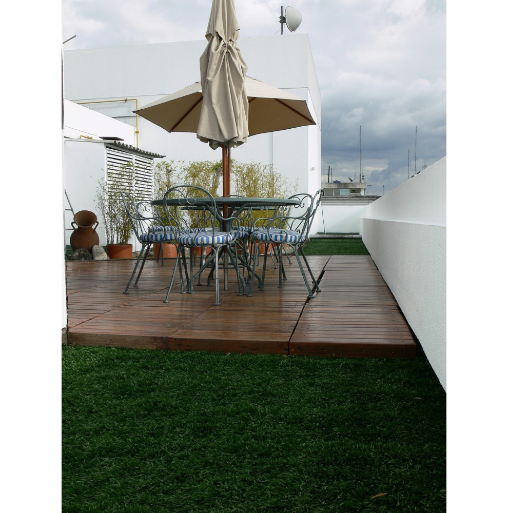 Anti-slip protection for marine wood ATG