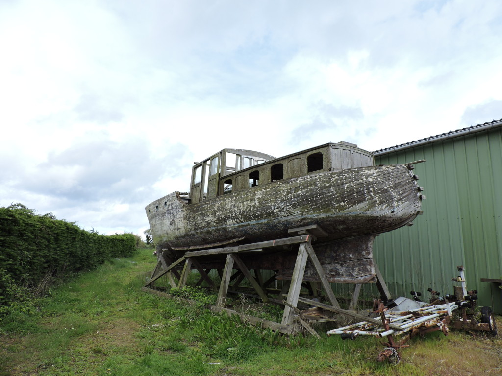 Bateau en bois 12 mètre pour restauration