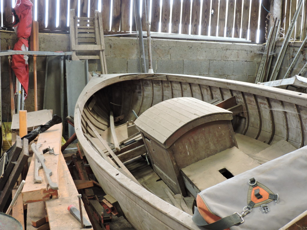 Bateau en bois des années 1960