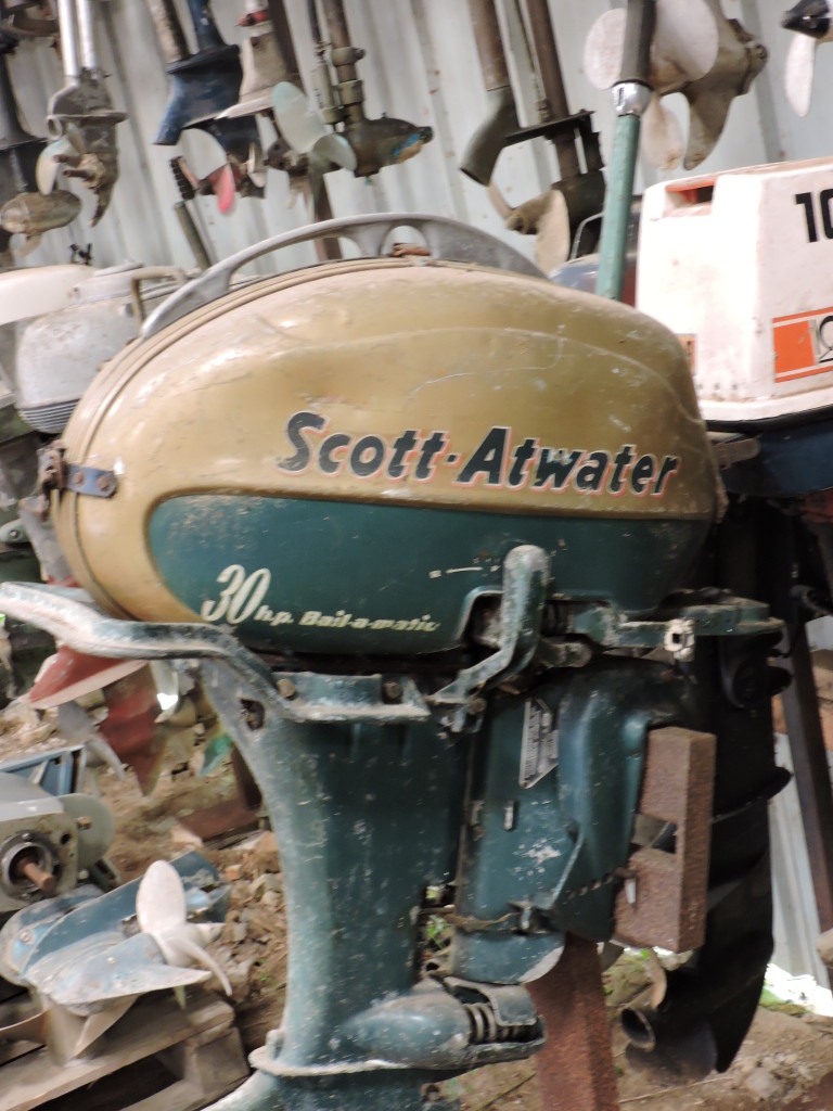 Moteur hors-bord scott atwater