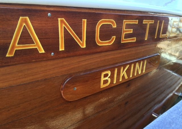 coque bateau Ancetile Bikini vernis au Coélan
